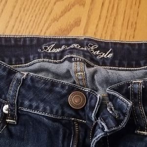 American Eagle size 8 stretch